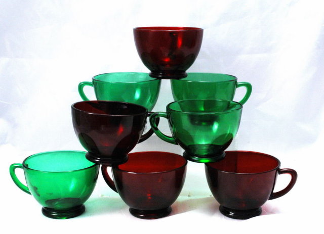 8 Ruby Red & Forest Green Anchor Hocking Punch Cups
