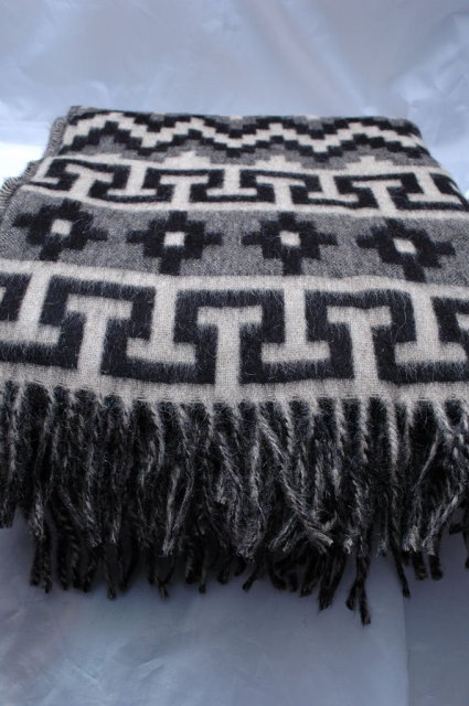 Natural Alpaca Blanket Throw with Fringe , New from Peru
