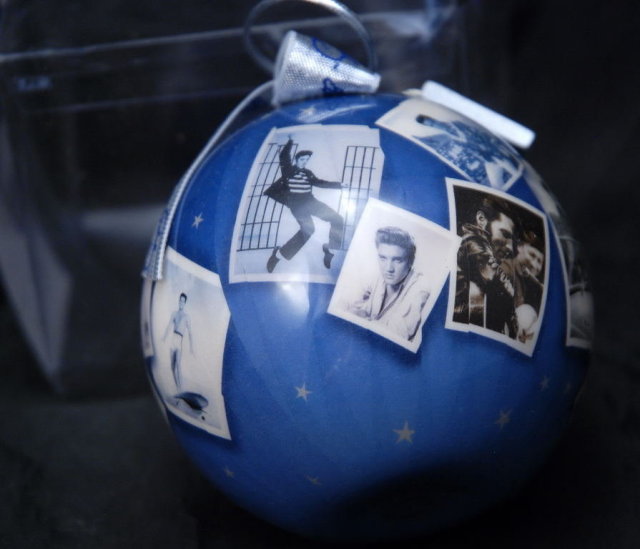Elvis Christmas Tree Bulb Signature Ornament with Snap Shots 2002 Vandor New in box.