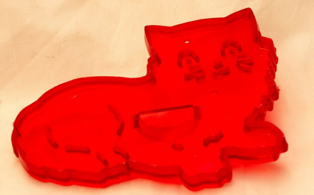 HRM Vintage Red Plastic Cookie Cutter - Kitty Cat