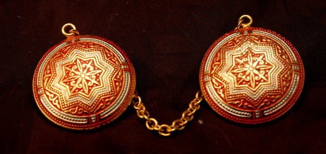 Spanish Damascene Sweeter Clips Brass, Red White Enameling