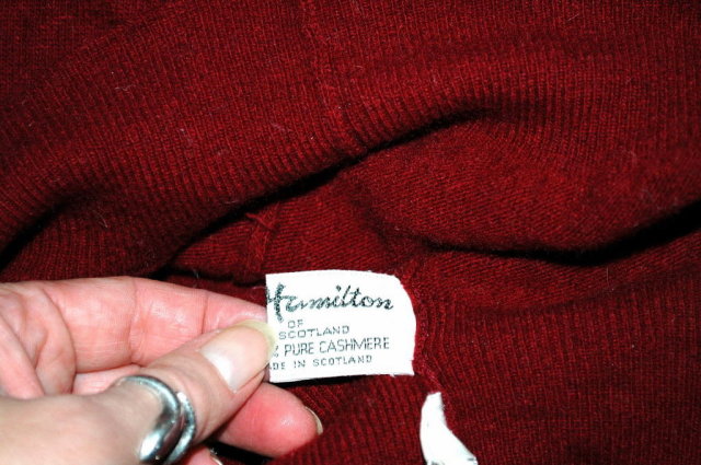 Hamilton of Scotland Cashmere Sweater Turtle Neck Maroon Size L
