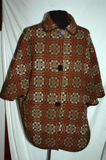 Welsh Tapestry Cape Poncho Jacket Dillad Coracle (Corugl Clothes) PRICE REDUCED