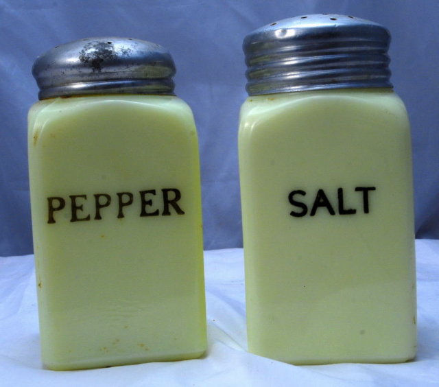 Custard Glass Range Top Salt & Pepper Shakers