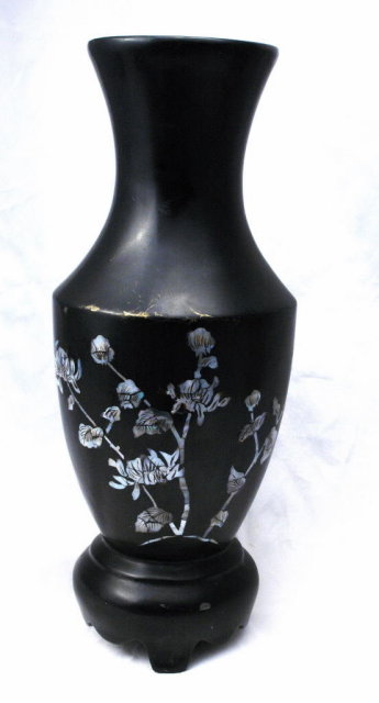 Black Lacquer-ware Wood Vase with Abalone Shell Inlay