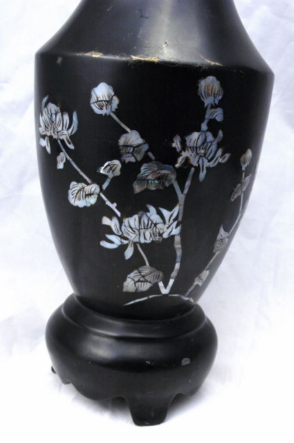 Black Lacquer-ware Wood Vase with Abalone Shell Inlay