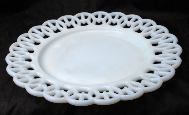 Westmoreland Milk Glass Plate Wicker Edge 9