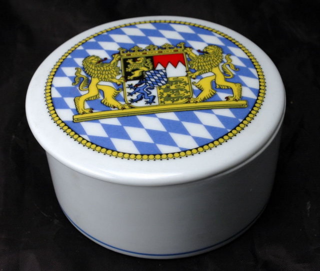 JOHANN WEIG BAVARIA COAT OF ARMS ROUND TRINKET BOX