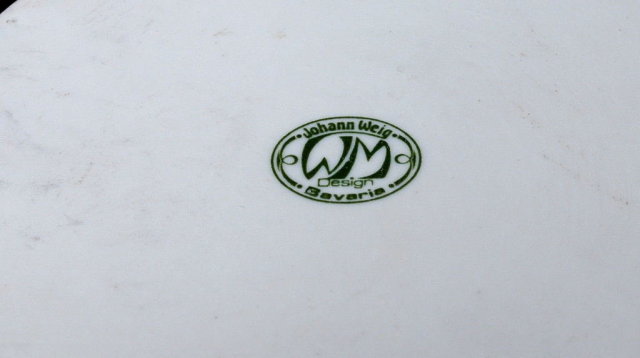 JOHANN WEIG BAVARIA COAT OF ARMS ROUND TRINKET BOX