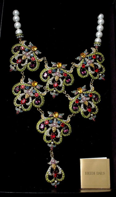 Heidi Daus Elegant Jewels & Pearls Necklace **PRICE REDUCED!**