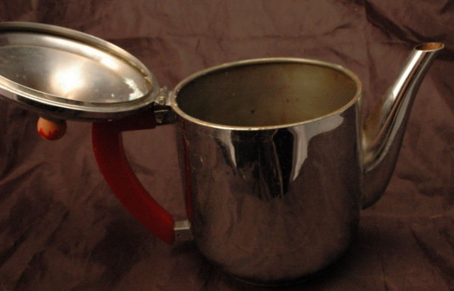 Garantie Chrome Bakelite Coffee Server Pot