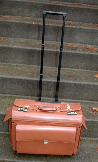 Leather Business Travel Computer & Files Luggage Case , Wheeled with Telescoping Handle, Saint James / Randy