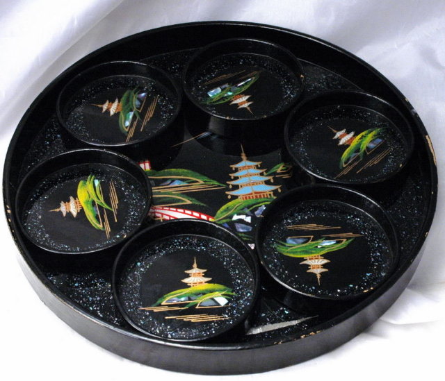 Japanese Black Lacquer-ware Wood Tray with Matching Coaters / Abalone Shell / Mount Fuji Scene