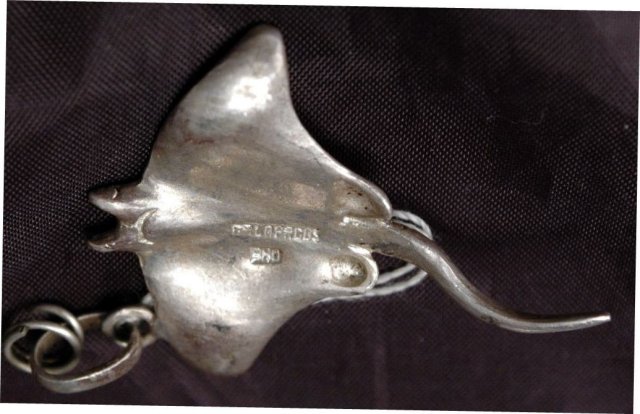 980 Silver Hand Wrought Sting Ray Pendant Signed