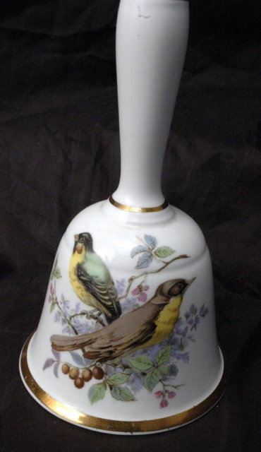 Countess Fine Bone China England Dinner Bell Audobon Style Birds