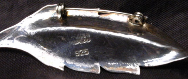Old Mexico Sterling Leaf with Berries Pin Piece Brooch Hand Crafted Artisan