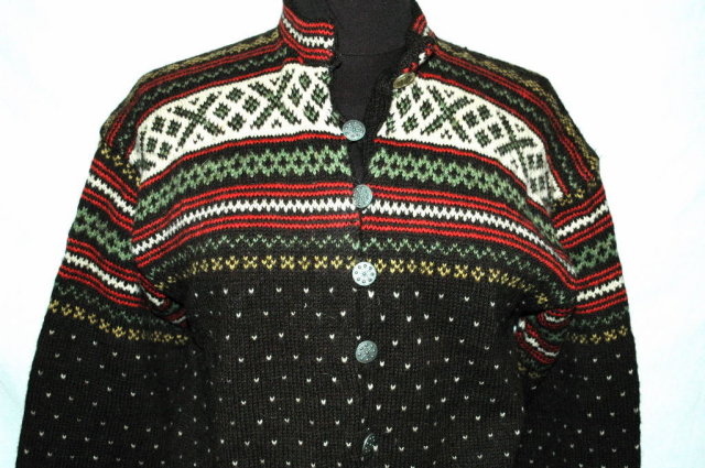 Beautiful Norwegian Hand Knit Wool Sweater with Pewter Buttons