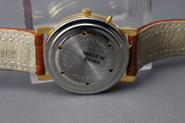 LIONEL TRAIN WRIST WATCH With Rotating Train & Sound.