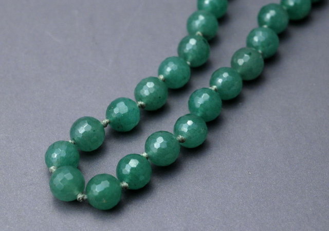 Faceted Dark Green Aventurine Beaded Necklace Hand Knotted 19