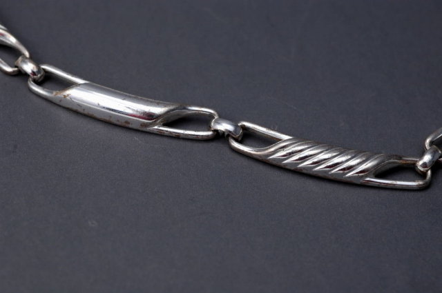 Heavy Sterling Silver Necklace Signed S925 Grosse'