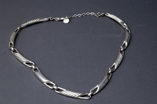 Heavy Sterling Silver Necklace Signed S925 Grosse'