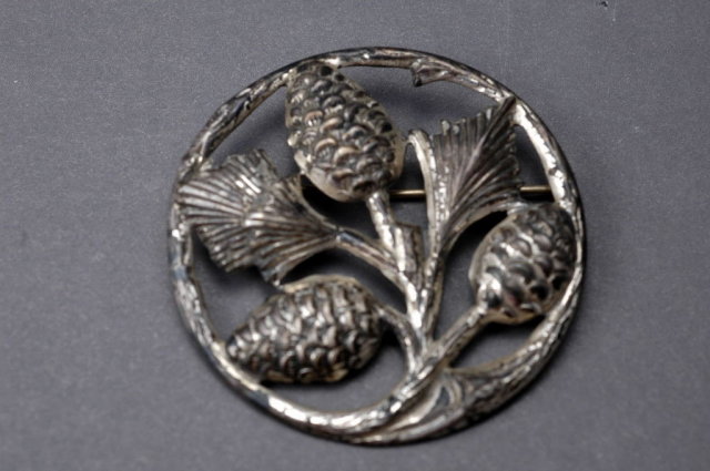 Sterling Silver Danecraft Pine Cone Brooch Pin