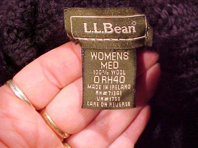 Navy Blue Turtleneck Irish Fisherman's Sweater Med Made in Ireland for LL Bean