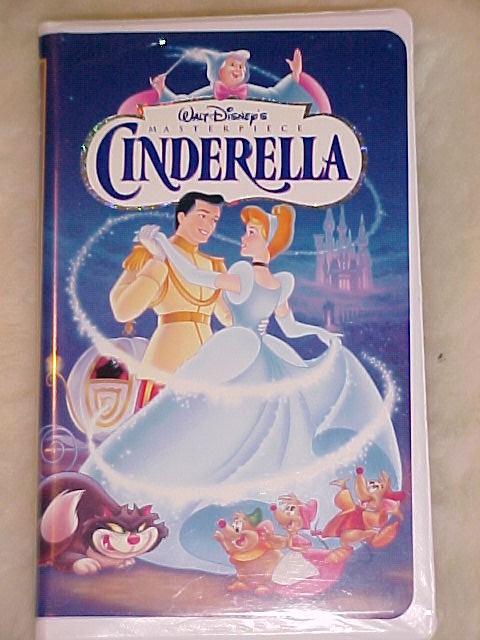 Walt Disney's Cinderella Masterpiece Edition FREE SHIPPING WITHIN THE USA