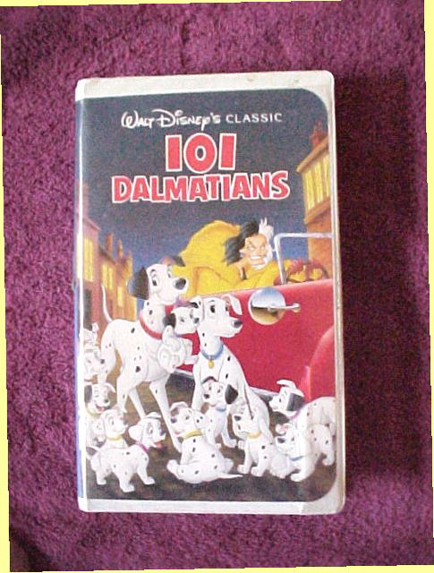 Walt Disney's Classic 101 Dalmatians Video FREE SHIPPING WITHIN THE USA
