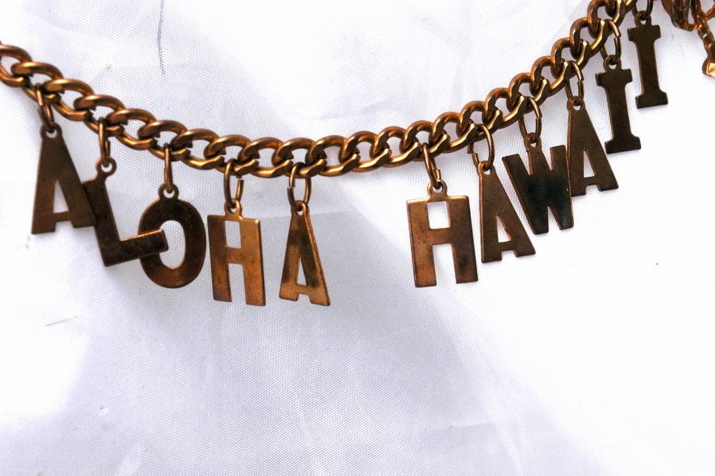 Vintage Hawaii Souvenir Letter Bracelet -Aloha Hawaii