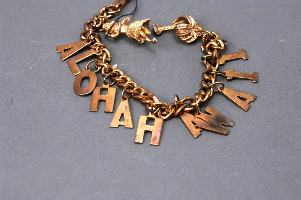 Vintage Hawaii Souvenir Letter Bracelet -Aloha Hawaii