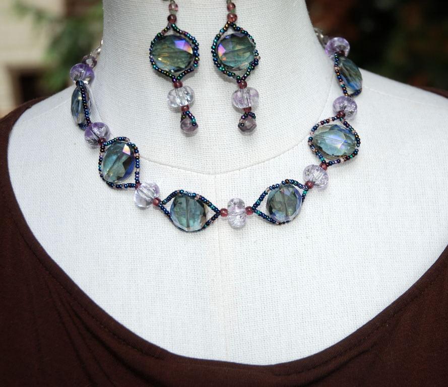 Iridescent AB Parure Color Change Chunky Beaded Set Earrings, choker, bracelet PRICE REDUCED!!