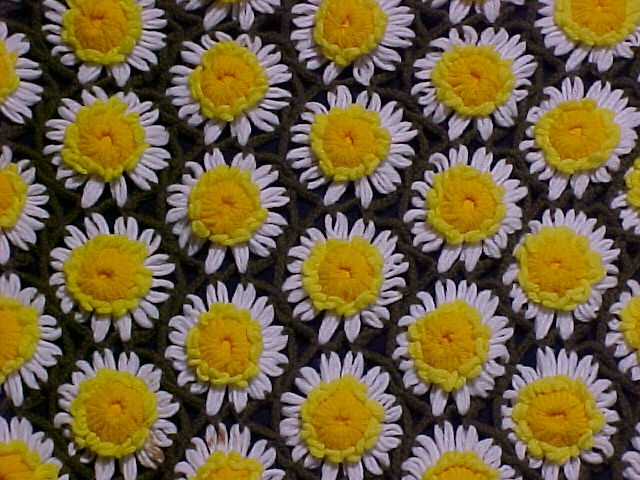 Daisy Afghan or Throw -crochet