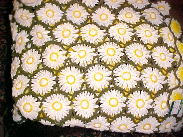 Daisy Afghan or Throw -crochet