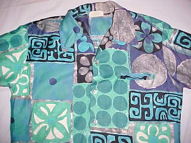 Go Baretoof in Paradise Shirt Mod Tiki Hawaiian Shirt -MED 3 front pockets!