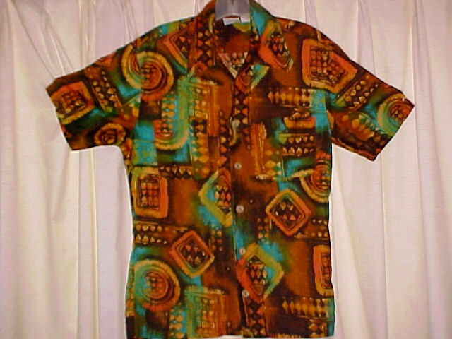 Retro J.C. Penny's Hawaii Mod Tapa Print Shirt