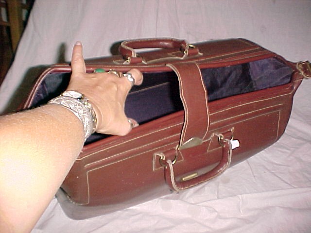 Vintage Leather Brief Case or Travel Bag