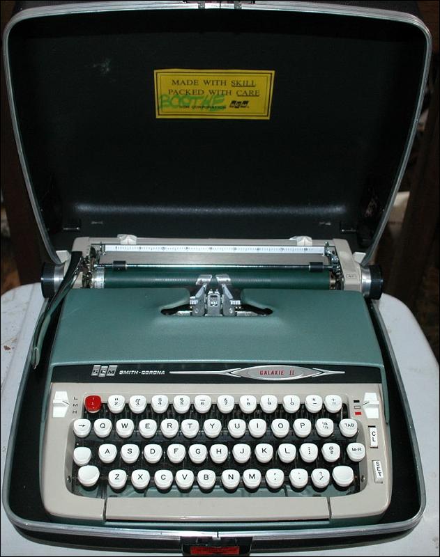 Vintage Smith Corona Gallaxy II Manual typewriter