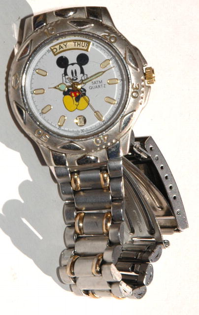 Mickey Mouse Day and Date Watch WR 5ATM