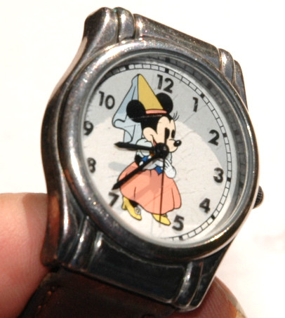Minnie Mouse Watch The Brave Little Tailor