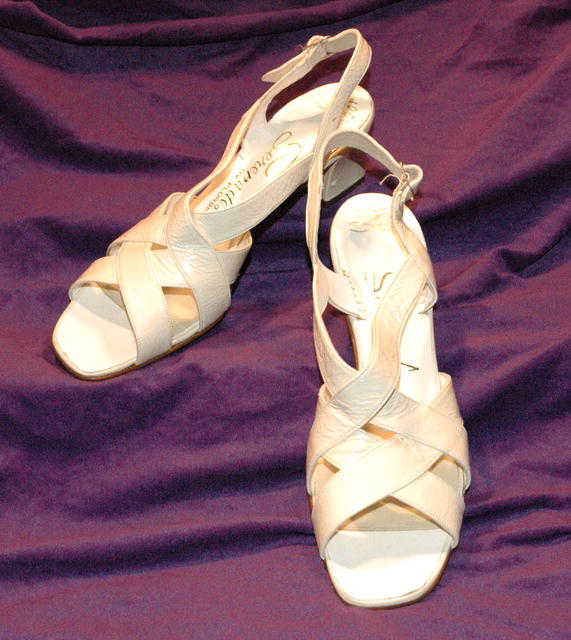 Leather Florsheim Sandals Heals Pumps Retro