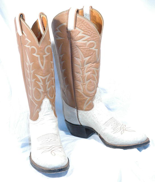 Cream & Peanut Tony Lama Boots 7 B