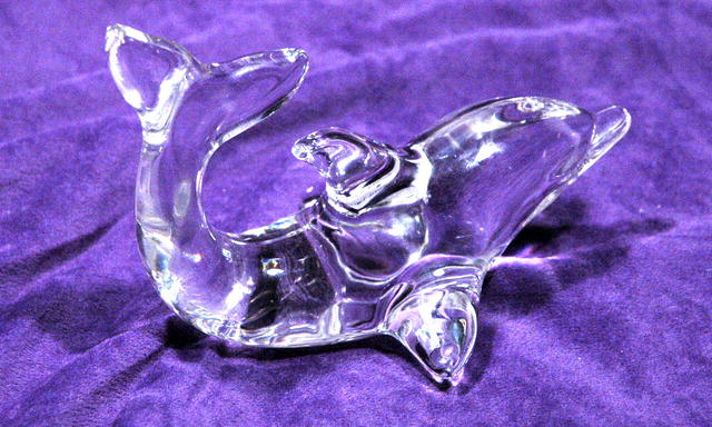 Villeroy & Boch Crystal Glass Dolphin Paper Weight