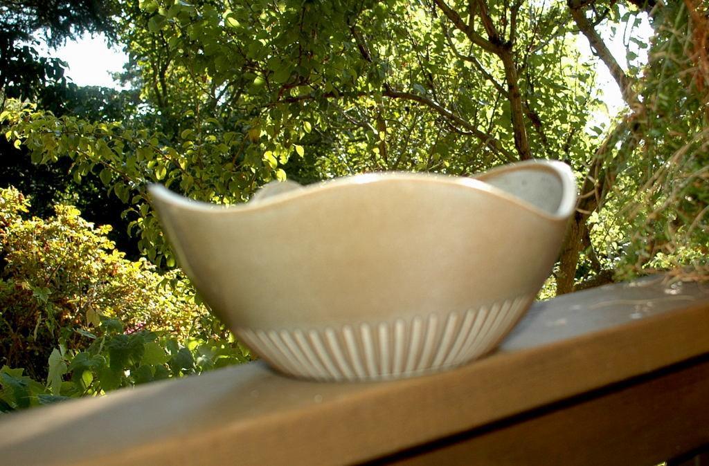 Modernist Asymmetrical Wavy Rim Stoneware Pottery Bowl, Signed