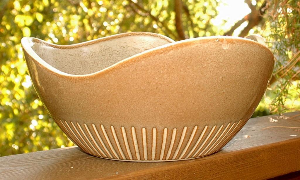 Modernist Asymmetrical Wavy Rim Stoneware Pottery Bowl, Signed