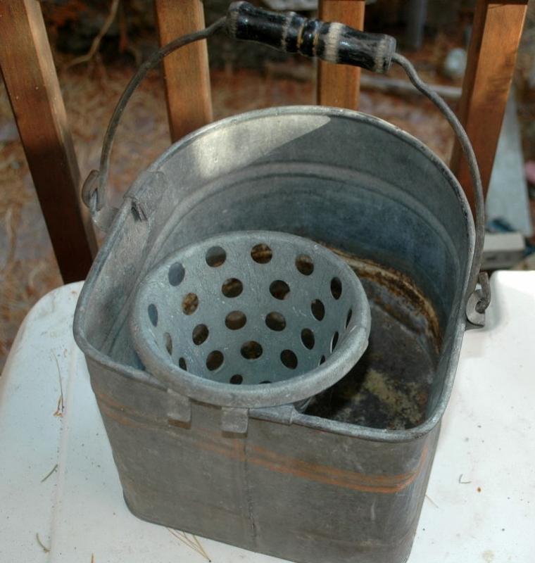 Galvanized Mop Bucket with Sponge Strainer, Antique ,