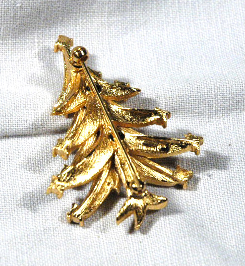 Trifari Christmans Tree Pin with multi colored stones
