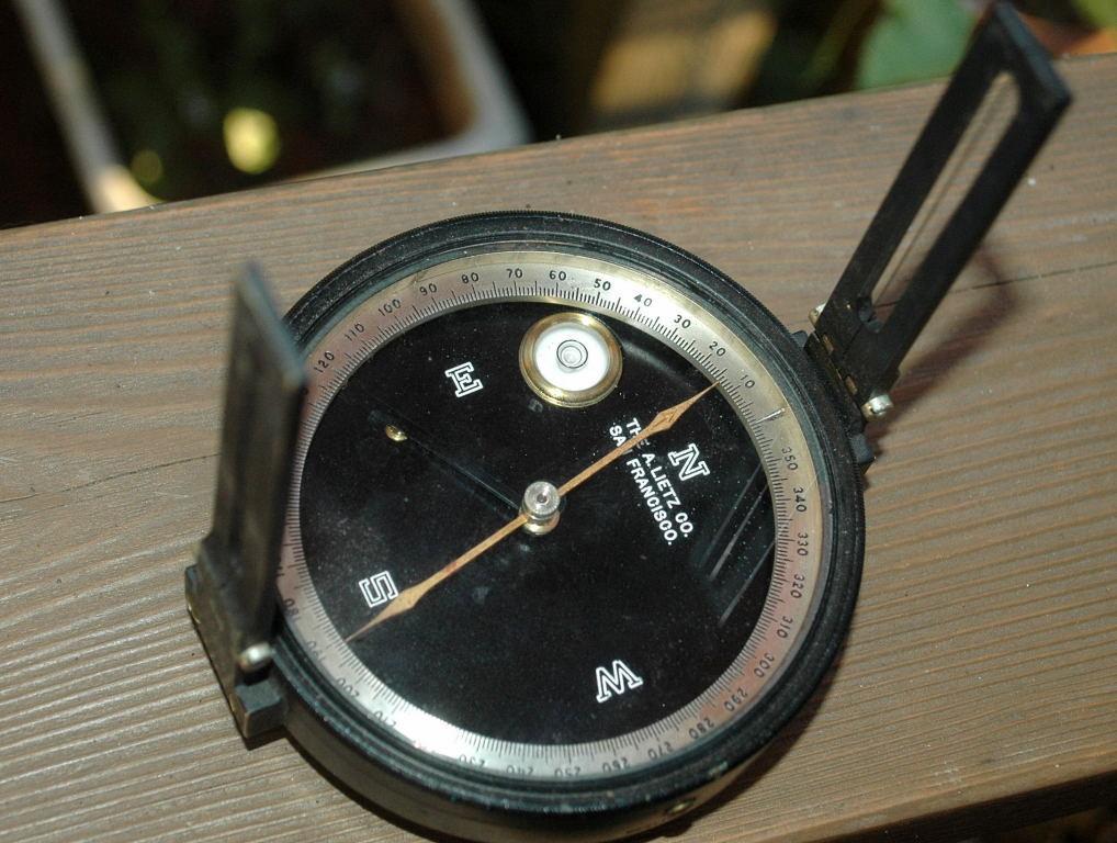 A. Lietz Co. San Fransisco Signal Corps U.S. Army Compass in Leather Case