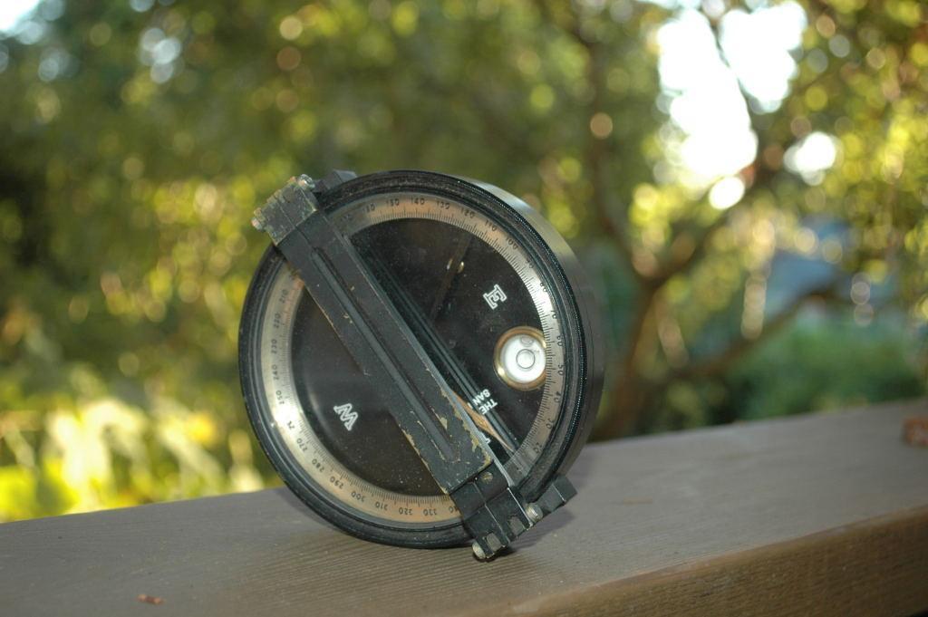 A. Lietz Co. San Fransisco Signal Corps U.S. Army Compass in Leather Case