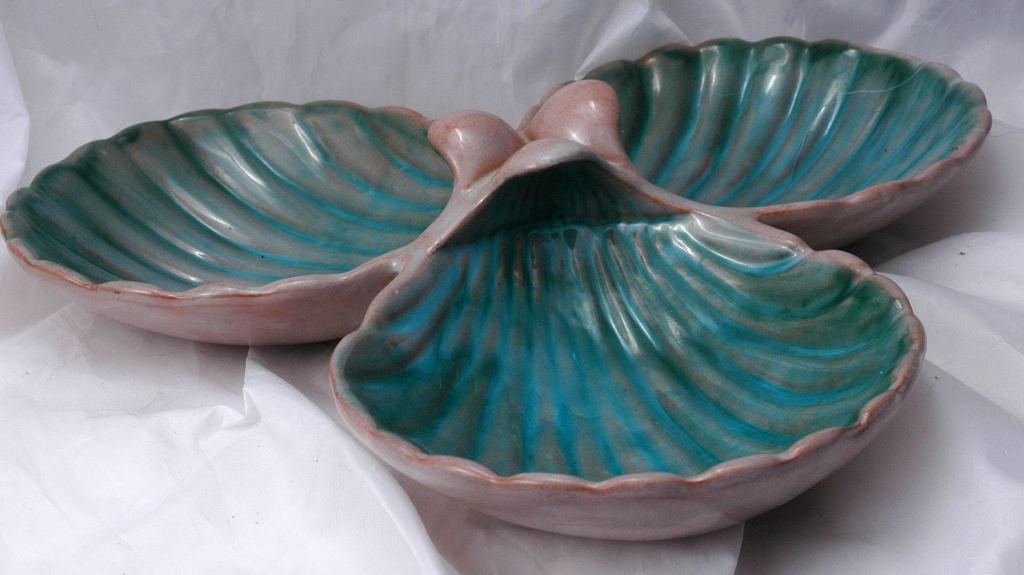 Stangl Pottery Clam Shell Dip Caddy / Relish Plate